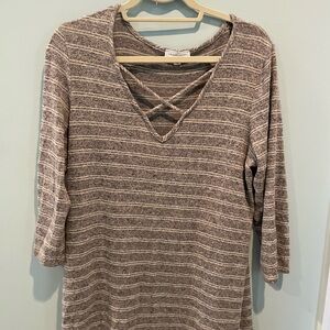 Emory Park Gray 3/4 Sleeve Tunic Blouse